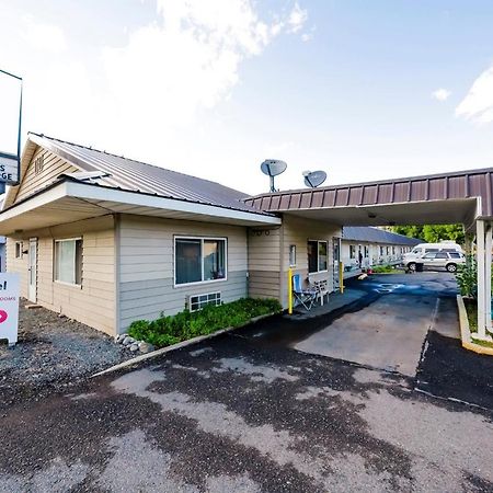 Oyo Riverside Inn John Day Or Buitenkant foto